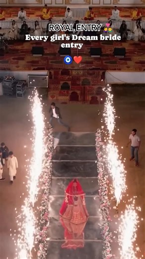 👰🤵 Royal Bride & Groom Stage Entry ✨A beautiful moment of love, smiles and forever together ❤️#fyp