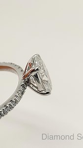 Oval diamond pave engagement ring ✨ A gorgeous and thin diamond band...