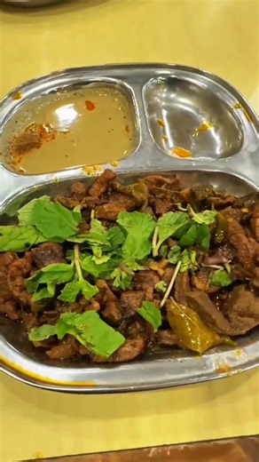 Vlogger Rezo on Instagram: "Hotel Alhamdulillah | Talawa Gosht | 📍Habeeb Nagar Main Rd, Nampally."
