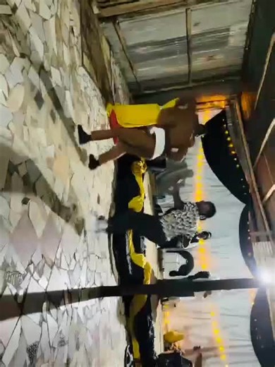 Shapa shapa 🥳 Dancing machine 💃💃🔥🔥🙌🥳180k likes thank you so much family 🙏#dancingmachine #churchvibes💕