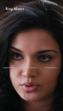 എന്താ ഡയാനയുടെ പ്രശ്നം... Movie: Ring Master Watch the full movie on manoramaMAX: https://bit.ly/4hqNhmp?utm_source=FBMAX #manoramaMAX #Mazhavilmanorama #RingMaster #Dileep #KeerthySuresh #HoneyRose #SurajVenjaramoodu #AjuVarghese #Vijayaraghavan #ViralCuts #MalayalamMovie | manoramaMAX