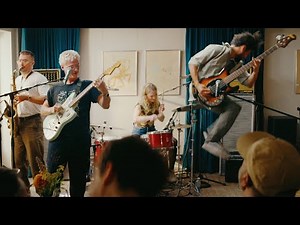 Lunch With... Alien Chicks (Live from 5dB)