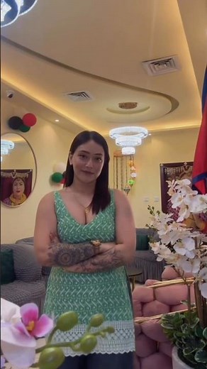 Why Some Outfits Show Cleavage 💖| Body Positivity & Fashion Trends 💖#gym #youtubeshorts #viral