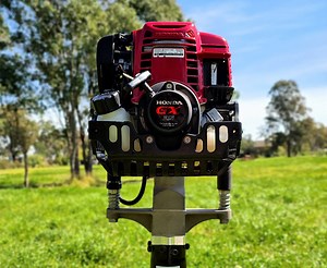 Christie Post Driver - Dore Power Equipment