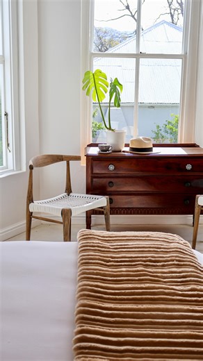 Say hello to Silverthorn 💫 Our Superior Room that whispers timeless elegance in every detail — from its subtle colour palette and luxe king bed to the carefully chosen statement pieces that elevate the space with quiet sophistication. Gaze out through classic sash windows onto beautiful views, then sink into a warm, inviting retreat that feels both luxurious and personal. Silverthorn is ready and waiting — come call it yours, soon. Booking via link in bio above. _______ #TheGrandHotelRobertson 