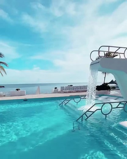 I Know you guys want to know this location 🇯🇲 couples tower isle private island 🌴 #visitjamaica #travellife #tiktoktravel #travelbucketlist