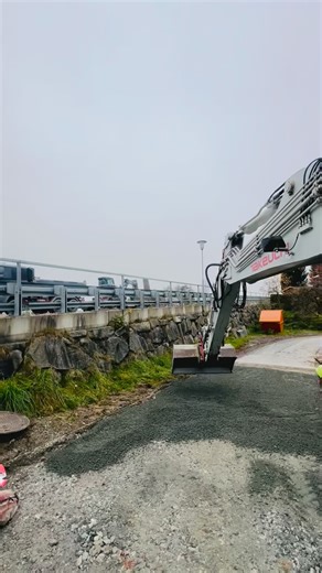 7K views · 189 reactions | #bagger #fun #keil erdbau#baustelle##gutelaune #takeuchi | Maa Nii | Facebook