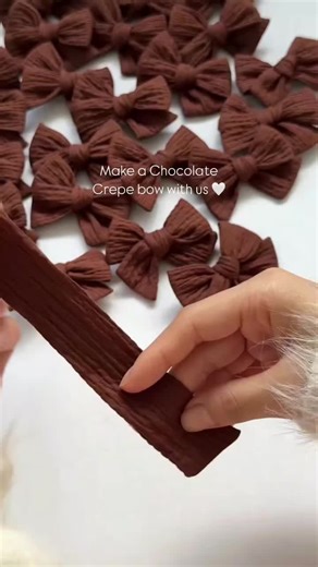 How to Make a Scrunchie: Easy Sewing Tutorial