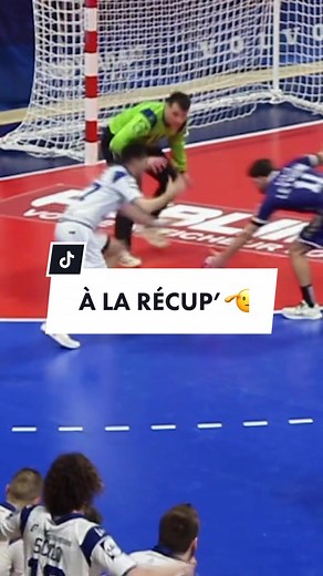 Toujours être à la recup’ 👌 #sportstiktok #Nancy #Nancyhandball #handballeur #Handball #Proligue #player #sportnancy #Bleus&Or #club #joueur #sportif #photosport #lnh
