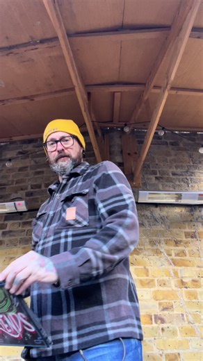 Creative Welcome Sign Tutorial Using Alphaenamel Paint