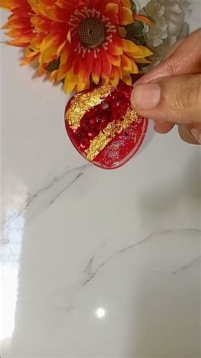 DIY Resin Red Keychain 🎨 #diy #resin #keychain #resinart #art #craft #artist #yt #shorts