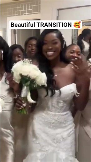 Beautiful bridal transition 🥰 #bride #bridesmaids #transition