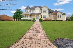 69 Meadow Path, Wading River, NY 11792 - MLS L3460403 - Coldwell Banker