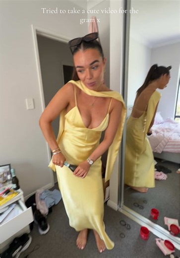 How to Properly Open a Bottle With a Plastic Cap