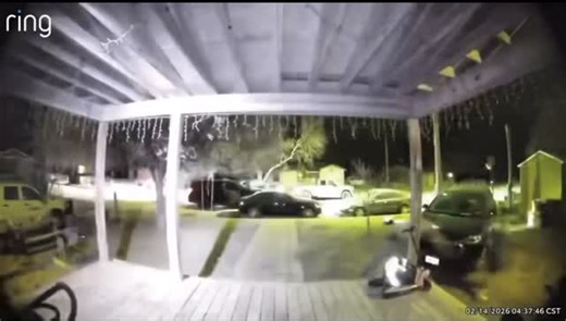 🚨 Early-Morning Officer-Involved Shooting in Freer Linked to Ongoing Narcotics Investigation FREER, Texas — Additional details have been released following an officer-involved shooting that occurred at approximately 4:54 a.m. on February 14 near the 600 block of Oak Street within the city limits of Freer in Duval County. Authorities say officers with the Freer Police Department and the Falfurrias Police Department were conducting a joint narcotics investigation in the area when at least one sus