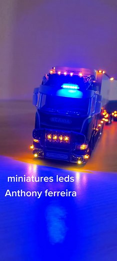 #scaniav8 #scania #bleu #leds #teckno #vanherktransport #tekno