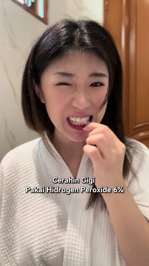 Pemutih Gigi Terbaik: Cara Menggunakan Smile Expert dan Manfaatnya