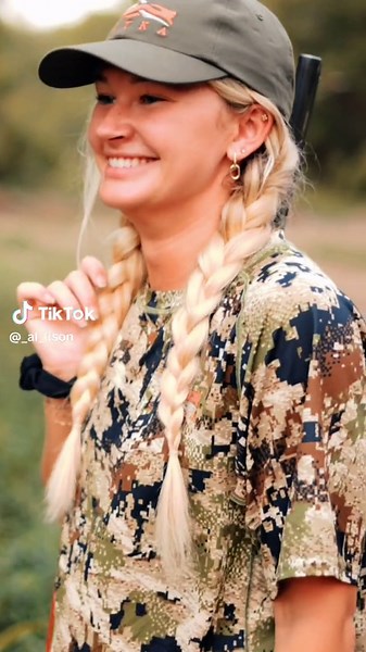 Sitka vs Chene: Duck Hunting Gear Comparison