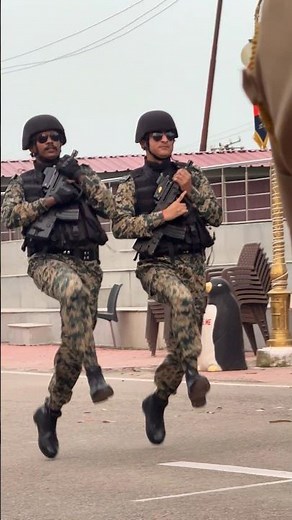 BSF Commando doing tremendous🔥drill🫡 #bsf #army #motivation #shorts #commando #indianarmy #attitude