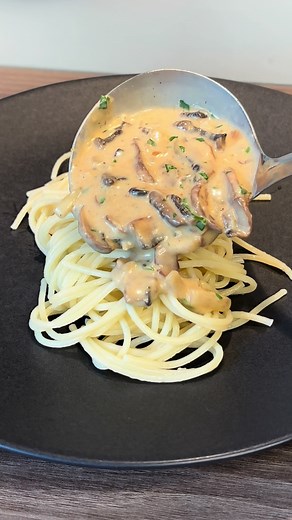 Leckere Champignon-Rahmsoße selber machen