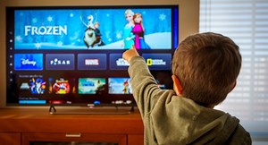 Who is the Voice of Elsa in Frozen?