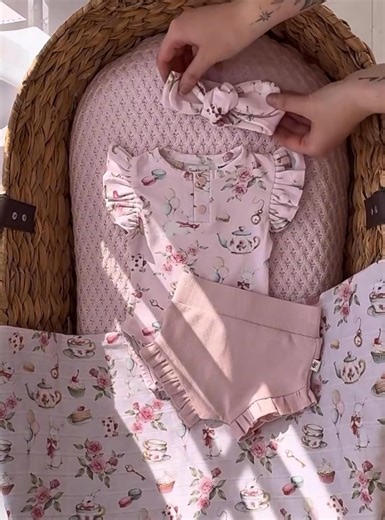 188K views · 173 reactions | A beautiful birth announcement with Alice’s Tea Party 療 How good does it look with our baby pink bloomers! You can find our beautiful new collection online… https://snugglehunnykids.com.au/collections/celebrate | Snuggle Hunny | Facebook