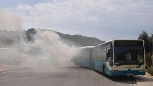 Bendy buses to stay off the roads - Arriva given two days to react to report