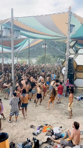 338K views · 1.6K reactions | The dancefloor was on fire  @symbolico playing @cutter.piller new remix for "Triptrap" at @ownspiritfestival release is coming on 25.09  #boomerstories #dance #ownspiritfestival | Boomer Stories | Facebook