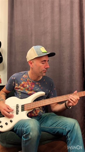 Nirvana Love Buzz Bass 🎸