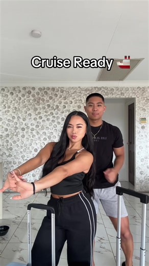 notalexis (@stillnotlex)’s video of cruise