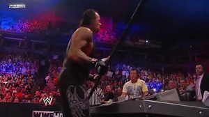 WWE Bragging Rights 2010 - Kane vs. The Undertaker (Buried Alive Match)