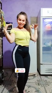 584K views · 10K reactions | Hoy e Amanecido Feliz y Bendecida por Un Dios poderoso pues me dió la Dicha de cumplir un año más de vida  #GraciasMiCreadorTodopoderoso Por Hacer de mi una Mujer Valiente Amable Divertida y Empática #OrgullosaDemimisma❣️ | Fátima Silva Toledo | Facebook