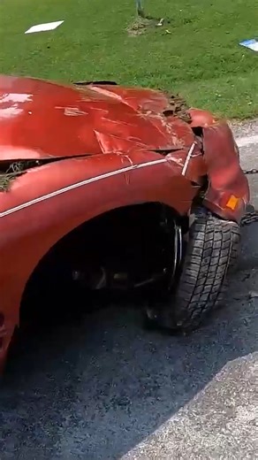 Recovering a heavily damaged car