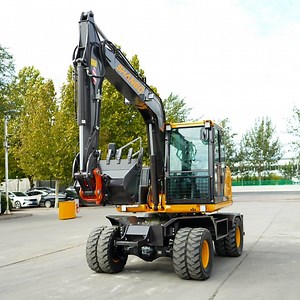[Hot Item] Low Maintenance Cost Construction Excavator Cheap Price 14 Ton Wheeled Digger for Sale