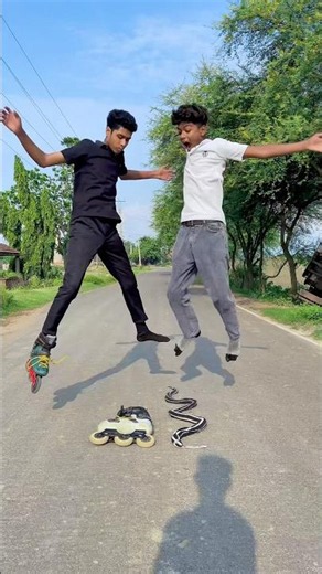 Unique Skating Skills and Techniques You 😇😲 #tiktok #ytshorts #rollerskating #inlineskatingwheels