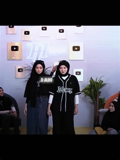 trio pop slayy nyalerrr🔥🔥🥵❤️‍🔥#xbyca @sofiyahhhs @asslahierah #CapCut @HAZARINAAA nk noticee dari Korean punya trio slayyy boleh??mendoniaaa edit sendiri#myedit #pop #slayy Siti Hazarina /asslahierah/sofieyah trio