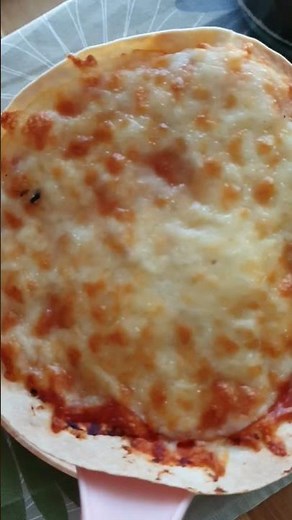 5 MIN PIZZA 🍕 #airfryer #hanuminakuhinja #hanumakocht #schnellerezepte