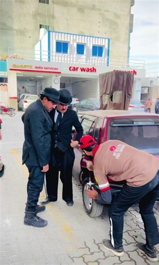 Pakistani Comedy Skits Featuring Charlie