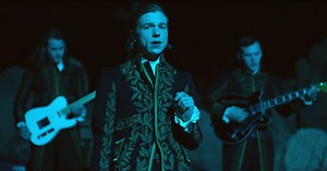 Trouble on my left, trouble on my right… Hope everyone is enjoying our single "Trouble" from the album "Tell Me I'm Pretty". For a limited time, you can get the album for $5.99 on iTunes: http://smarturl.it/TMIPi | Cage The Elephant