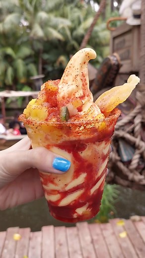 Disneyland Food Tour: A Full Adult's Guide