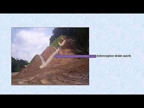 Drainage system work in Road