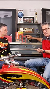 More functions from the new PPDRAW Parasitic Drain Monitor from POWER PROBE! 🔌 Dave and Dave from Power Probe are diving deep into the Smart Output function on their latest tool, the PPDRAW! Learn how to use this feature to identify and diagnose parasitic battery drain issues in your vehicles. This is a must-watch for anyone looking to save time and money on vehicle repairs! ---- ¡Más funciones del nuevo monitor de fugas de energía PPDRAW de POWER PROBE! 🔌 Dave y Dave de Power Probe profundiza