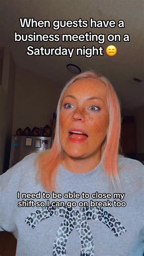 The worst kind of guest 🙃 #restaurantskit #restaurantstory #serverstories #customerserviceproblems #serverproblems #karen #restaurantlife #restaurant #Server #serviceindustry | Stephanie Carlisle