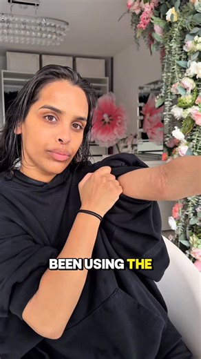 N I K K I on Instagram: "My eczema/ contact dermatitis journey❤️‍🩹 Ahhh early this year I started developing eczema/ dermatitis underneath my eyes.. and it’s now also flared back up on my inner arms. I used to have eczema as a child and was allergic to dairy but that was like 25+ years ago😩 I don’t yet know what my trigger is but I know that Epaderm ointment from @bootsuk has been helping me. It’s quite similar to the @ceraveuki repair ointment. I also like Zeroderma on my body. For not the dr