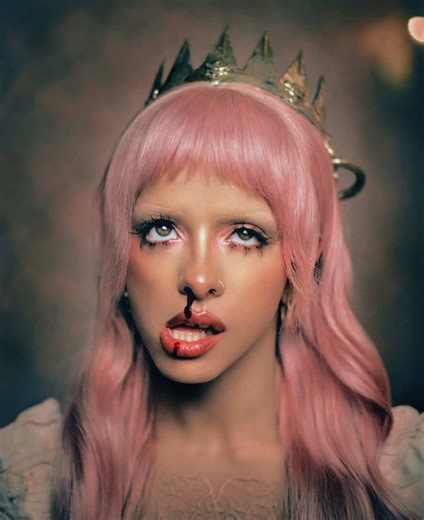 #melaniemartinez || god I love her sm this new era is giving dark grunge princess im obsessed 😩🤭 • #mm4 #melaniemartinezfan #crybaby #portals Hades Tech Circle Melanie Martinez New Album Aesthetic MM4