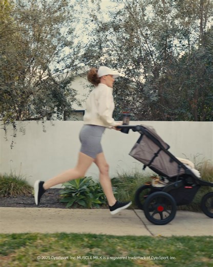 With up to 50g of protein, Muscle Milk helps rebuild muscles after exercise while you build the strength to become your best self. | Muscle Milk | Facebook