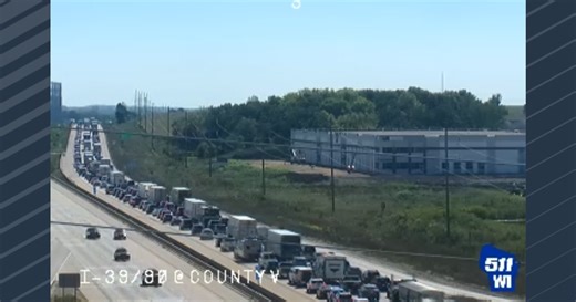 I-39/90/94 near DeForest back open