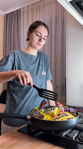 Big Crying Baby: Captivating Emotion in Secret Vlog