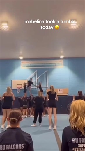 Cheerleaders Training Tips: Safety and Stunts
