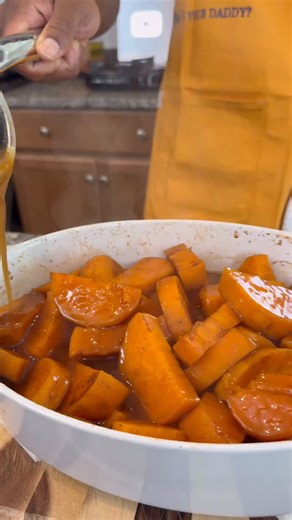 Candied Sweet Potatoes for the win 😎. I told you ima have talk right for next week! #candied #yams #sweetpotatoes #holiday | OneStopChop